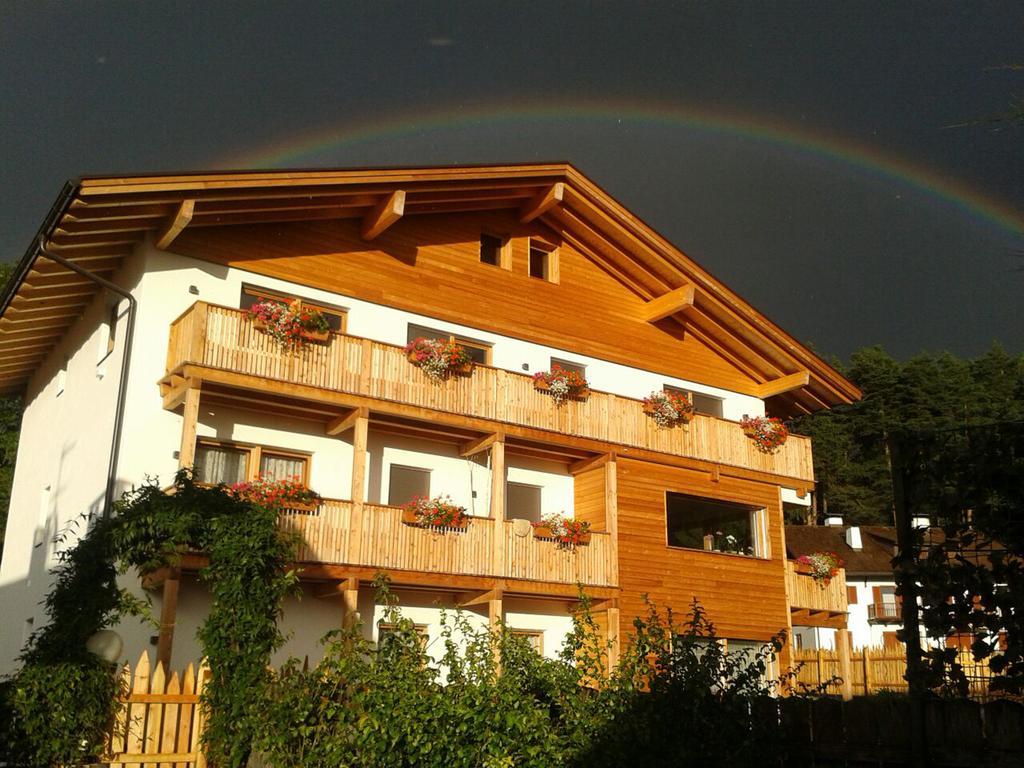 Haus Bernard Apartment Сиуси Екстериор снимка