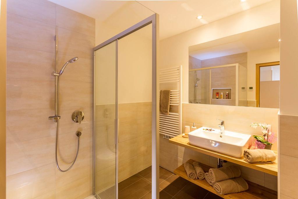Haus Bernard Apartment Сиуси Екстериор снимка