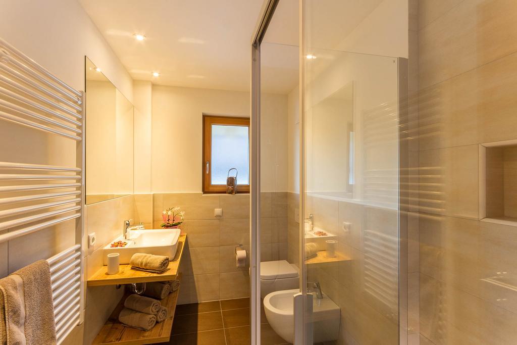 Haus Bernard Apartment Сиуси Екстериор снимка